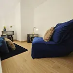 Διαμέρισμα Daymoon House Vanvitelli. *