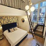 Daymoon House Vanvitelli. *