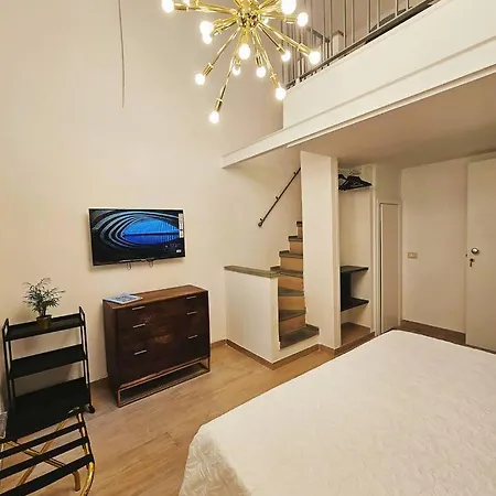 Daymoon House Vanvitelli. *