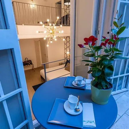 Daymoon House Vanvitelli * Napoli