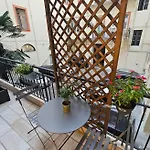 Daymoon House Vanvitelli. Nápoly